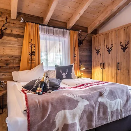 The Kaprun Edition - Luxury Chalets & Style Suites Exterior foto