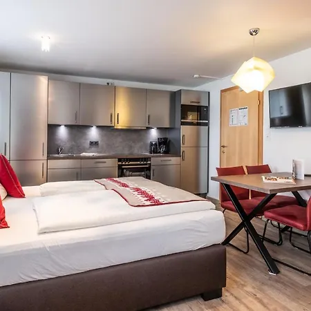 The Kaprun Edition - Luxury Chalets & Style Suites Exterior foto
