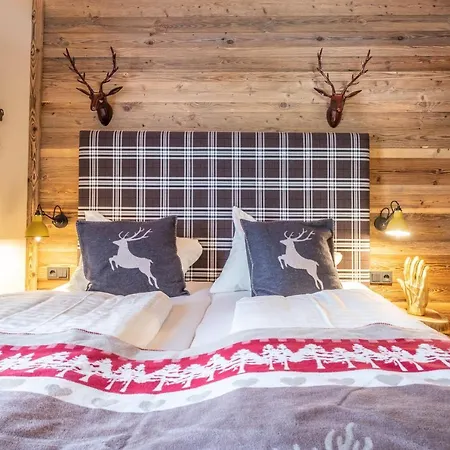 The Kaprun Edition - Luxury Chalets & Style Suites Exterior foto