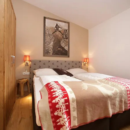 The Kaprun Edition - Luxury Chalets & Style Suites Exterior foto