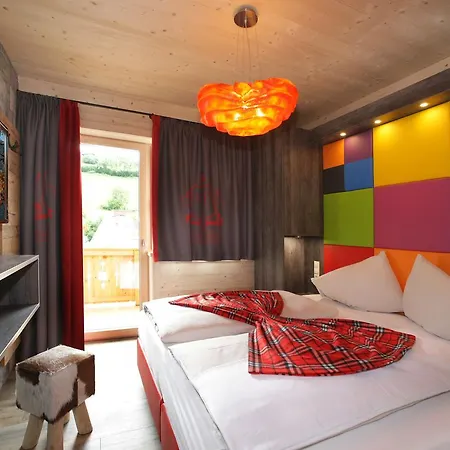The Kaprun Edition - Luxury Chalets & Style Suites Exterior foto