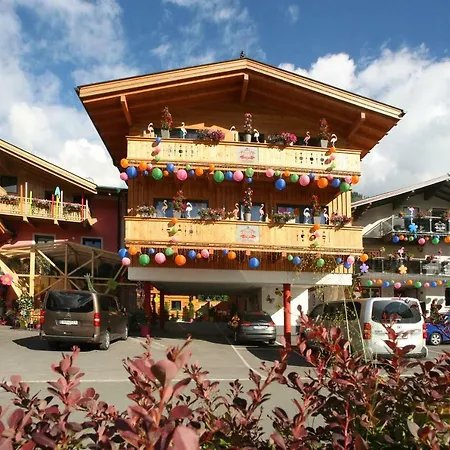 The Kaprun Edition - Luxury Chalets & Style Suites Exterior foto