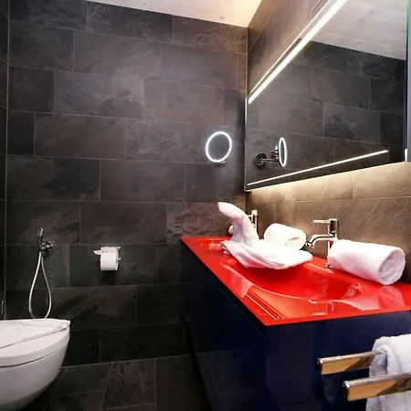 The Kaprun Edition - Luxury Chalets & Style Suites Exterior foto