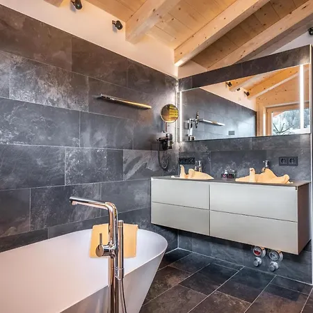 The Kaprun Edition - Luxury Chalets & Style Suites Exterior foto