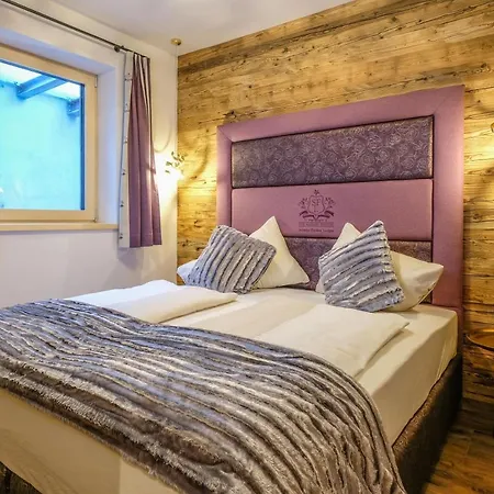 The Kaprun Edition - Luxury Chalets & Style Suites Exterior foto