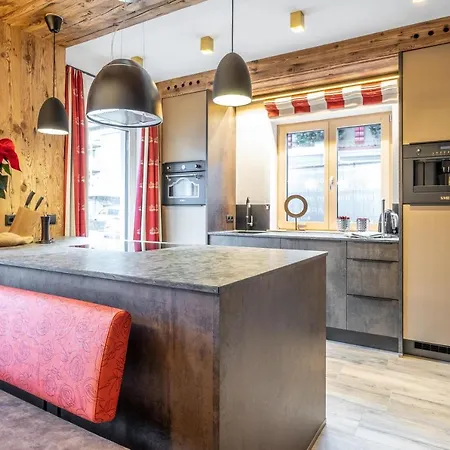 The Kaprun Edition - Luxury Chalets & Style Suites Exterior foto